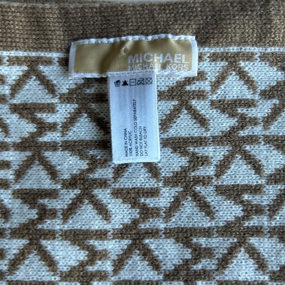 New Michael Kors Cream White Acrylic Scarf Beanie Set - Picture 3 of 9